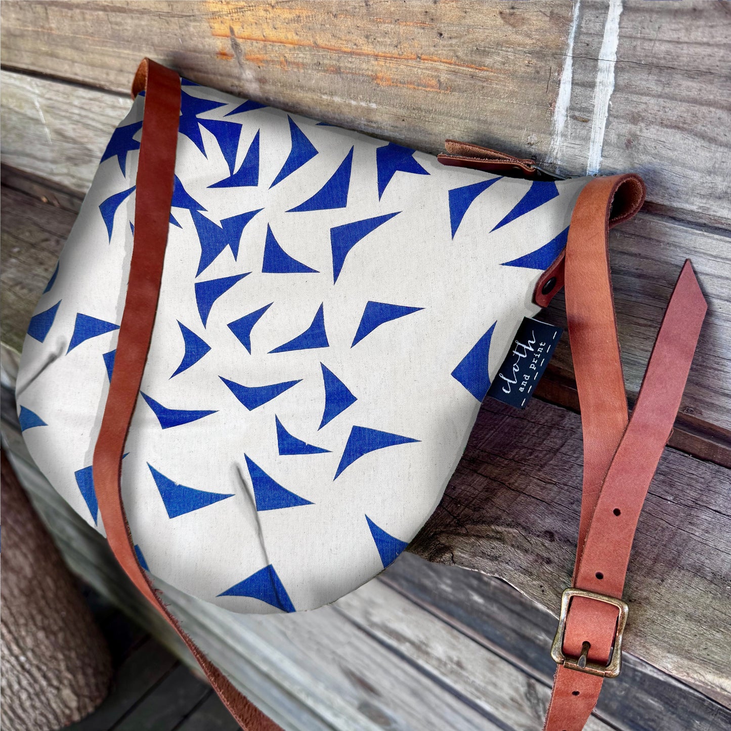 suzy bag CUTTING CORNERS