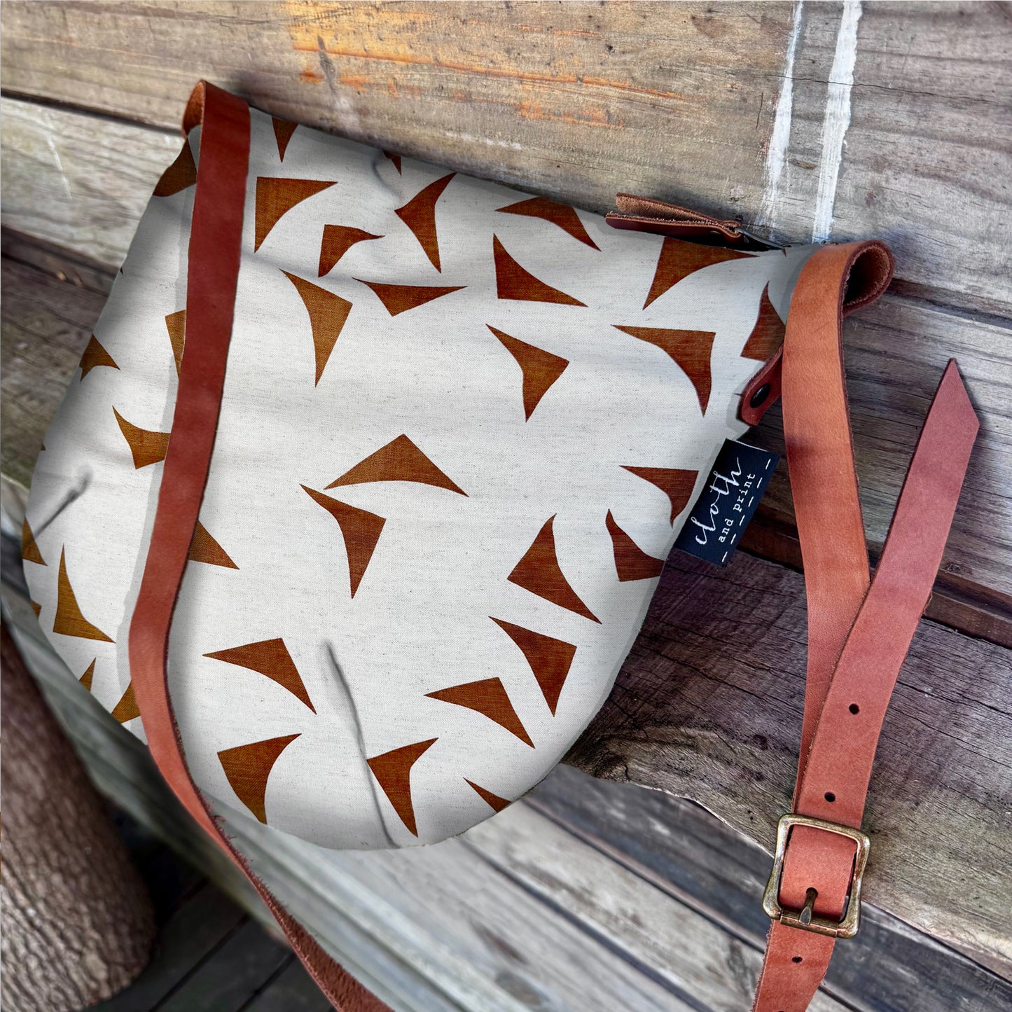 suzy bag CUTTING CORNERS