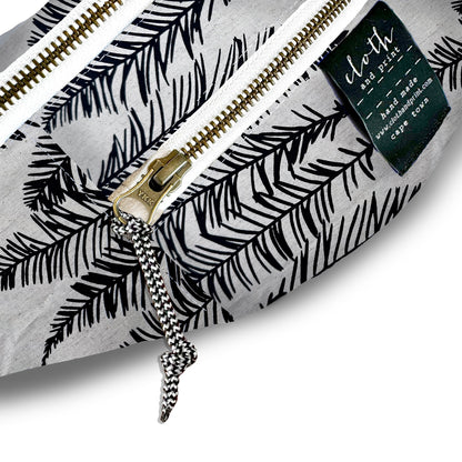 over the moon bag FIELD FERN