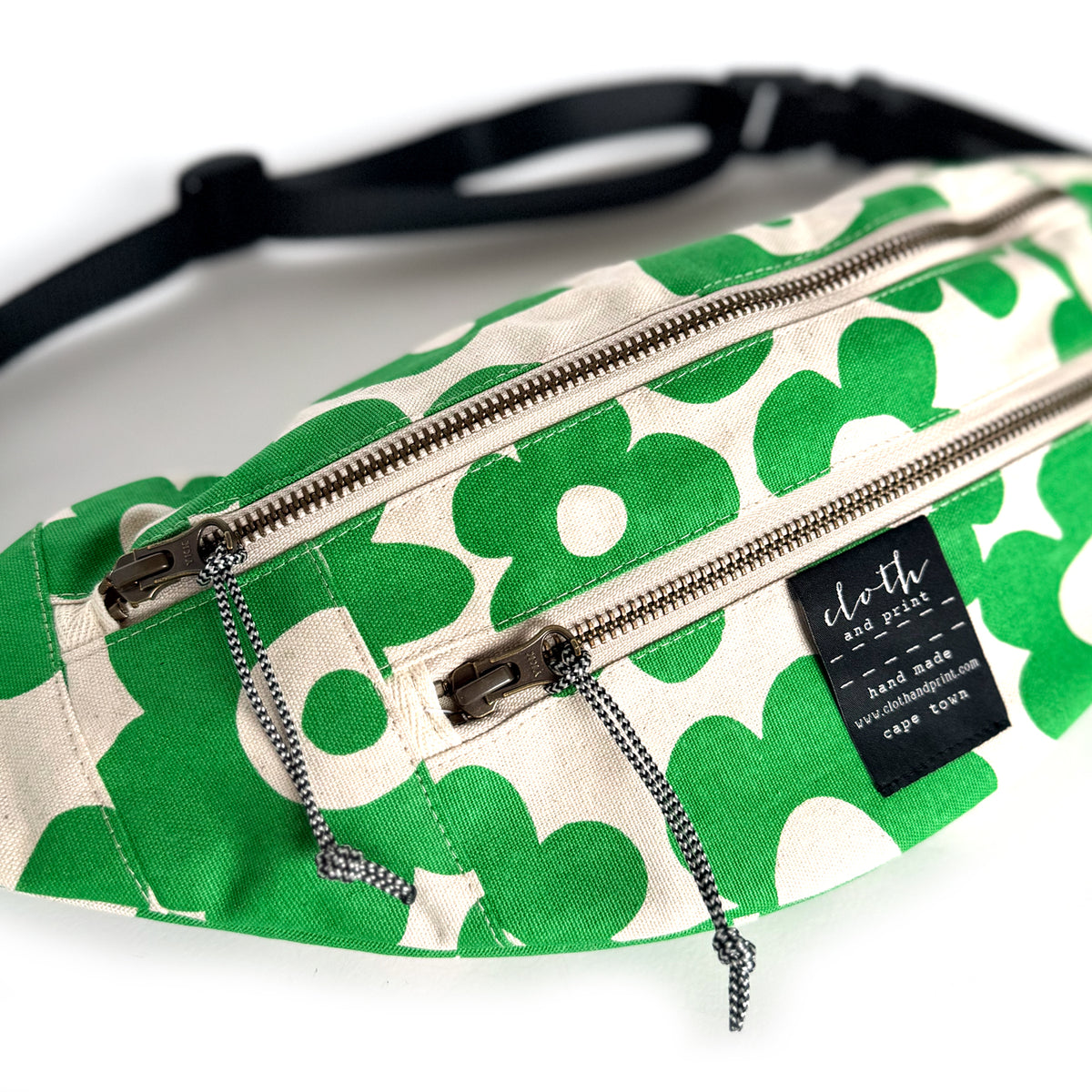 over the moon bag POPPY